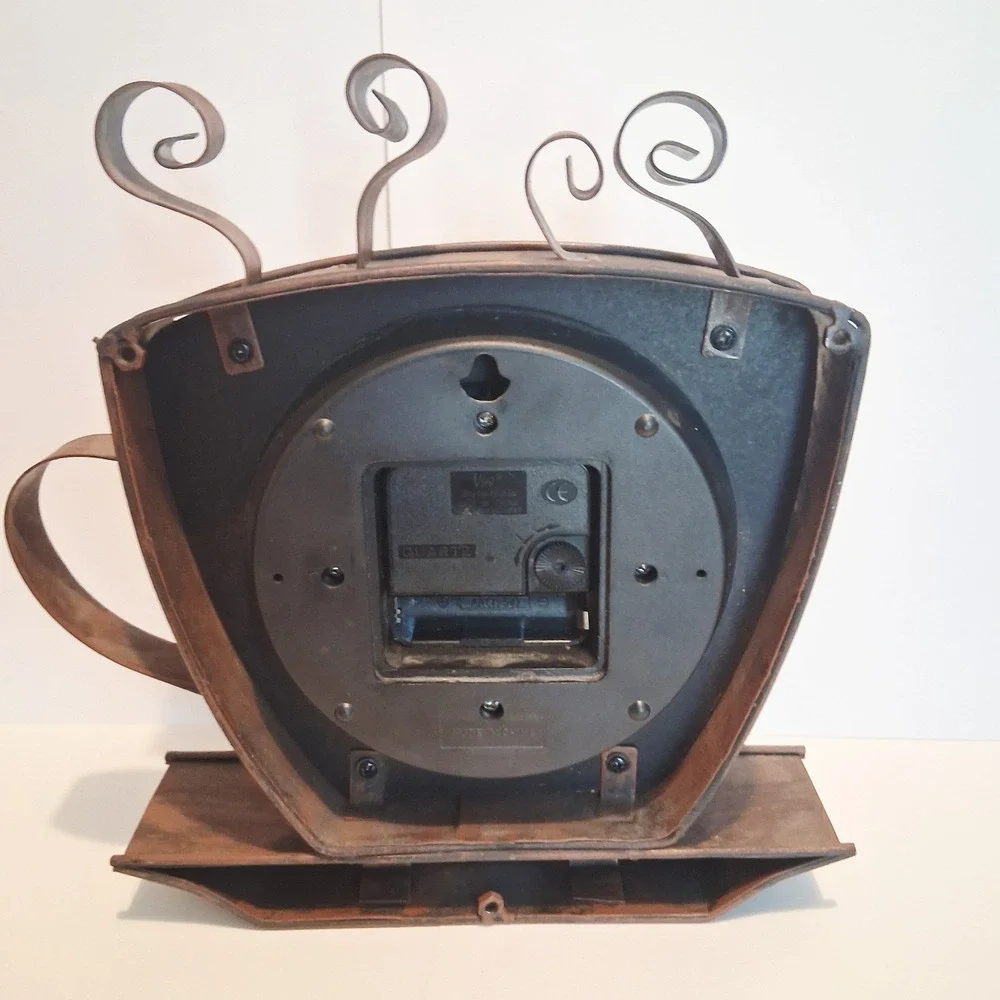 Bronze Metal Coffee Cup Wall Clock Home Decor Coffee Bar Kitchen Gift Tested EUC